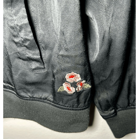 LEVI'S Strauss Black Satin Floral Embroidered Bomber Jacket Sz M - Picture 3 of 10